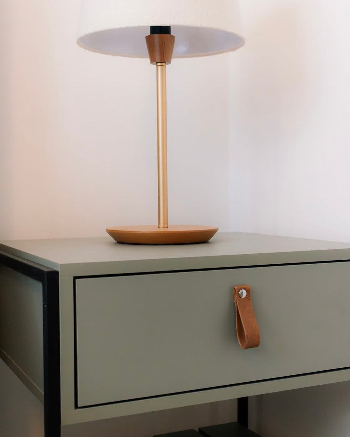 Mesa de Noche Nomada